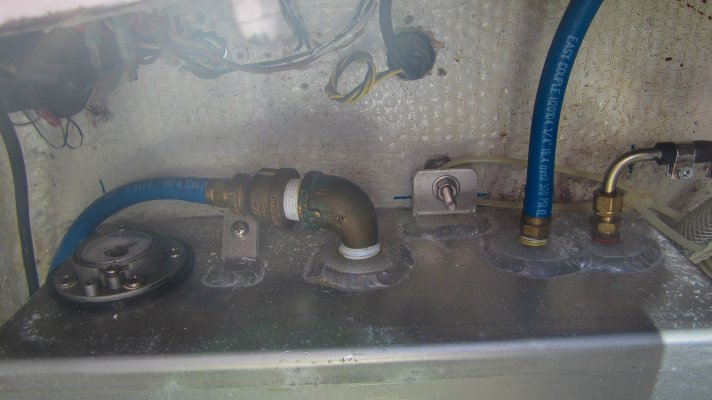 16-009 Dana Photos 161003-7.jpg